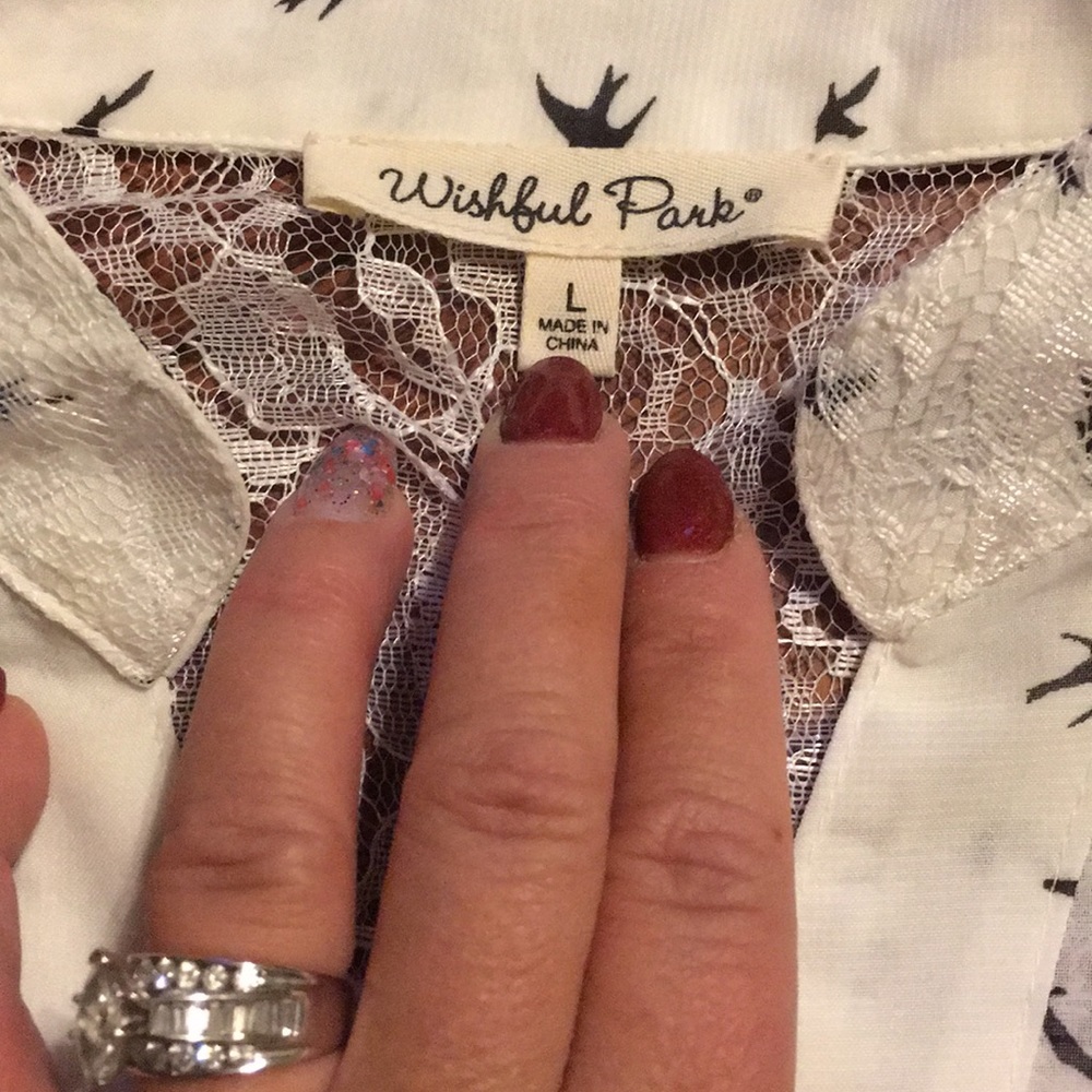 Wishful Park Sheer Top w/ birds - Picture 6 of 8
